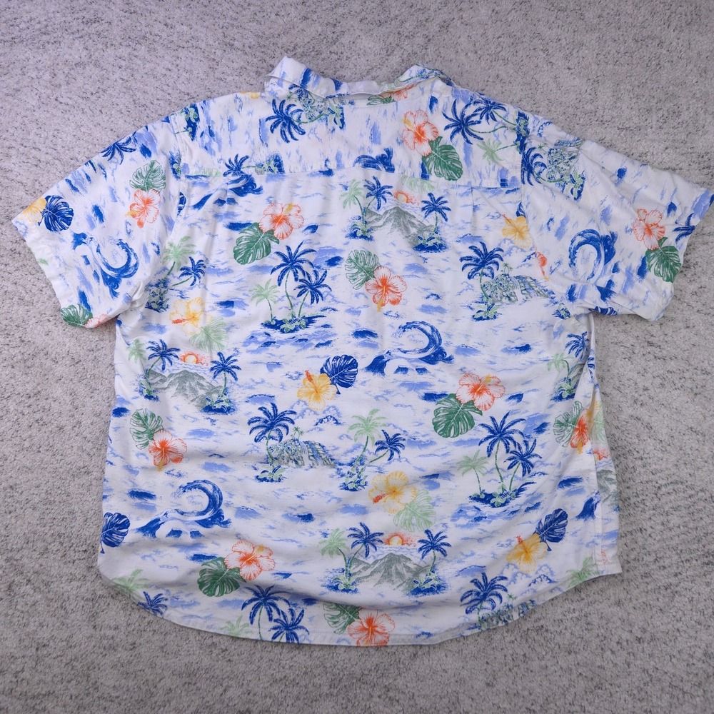 Tommy Bahama Shirt Mens XXL Hawaiian Veracruz Cay Viscose White Polynesian GUC - Picture 2 of 7